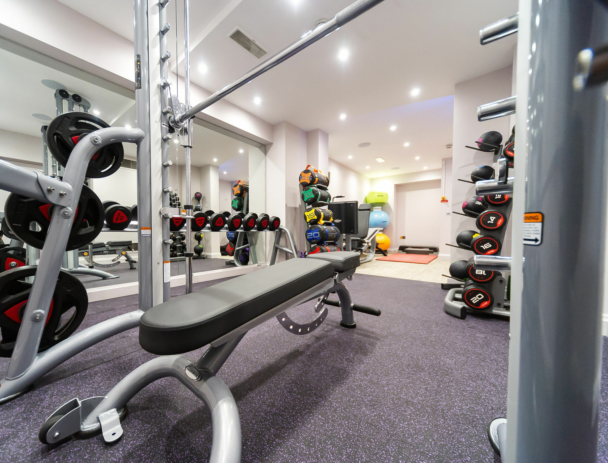 Grand Jersey Hotel And Spa Saint Helier Jersey Kültér fotó A gym in the UK